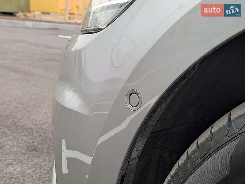 Volkswagen Golf 2019