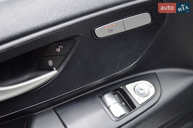 Mercedes-Benz Vito 2015