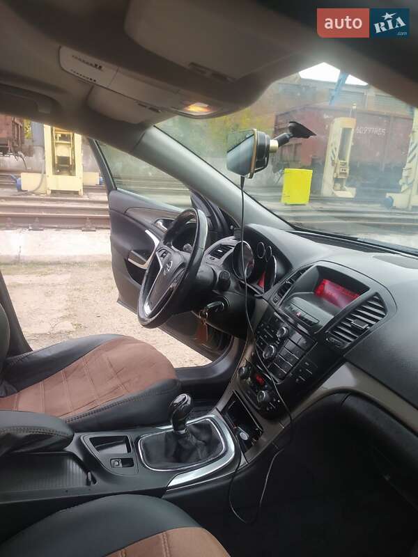 Opel Insignia 2013