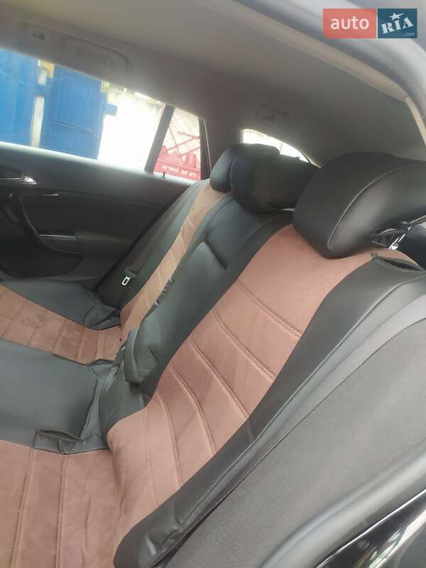 Opel Insignia 2013