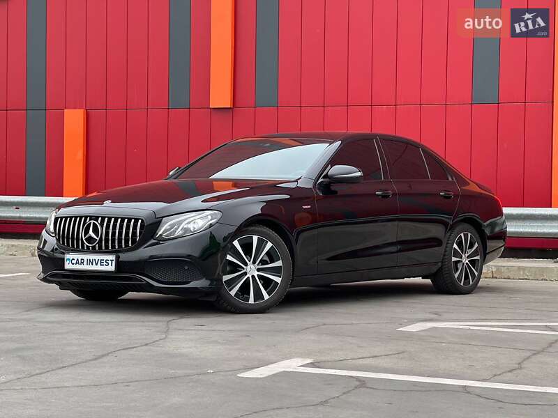 Mercedes-Benz E-Class 2019