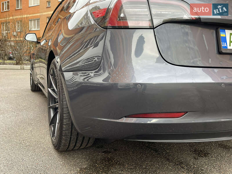 Tesla-85