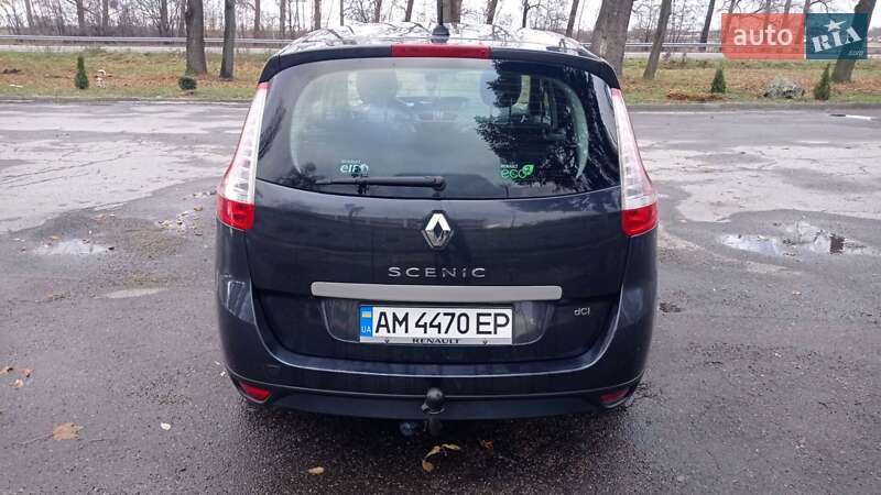 Renault Grand Scenic 2011