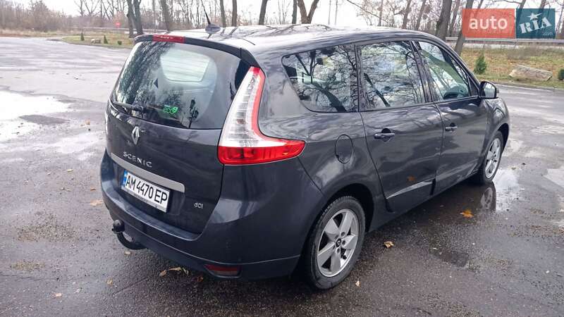 Renault Grand Scenic 2011