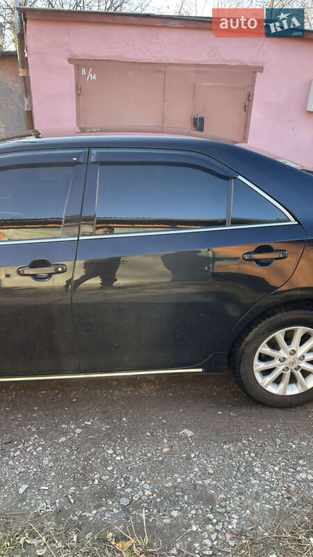 Toyota Camry 2011