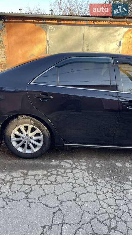 Toyota Camry 2011