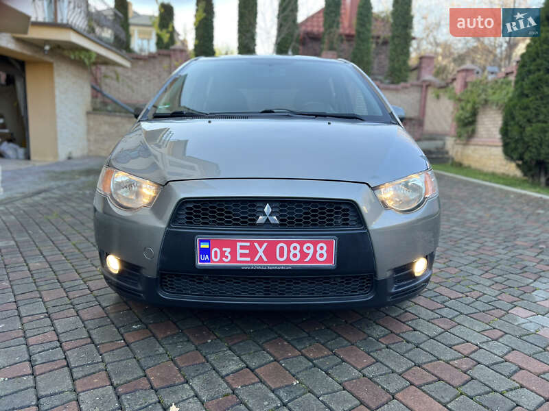 Mitsubishi Colt 2009