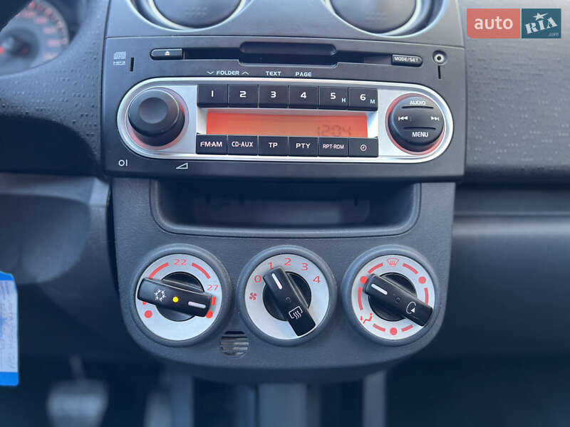 Mitsubishi Colt 2009