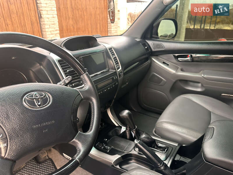 Toyota Land Cruiser Prado 2008