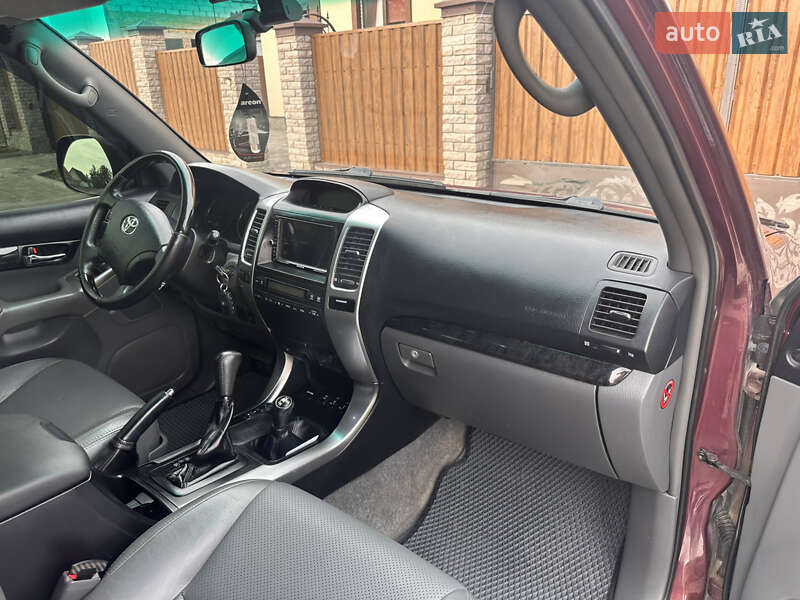 Toyota Land Cruiser Prado 2008