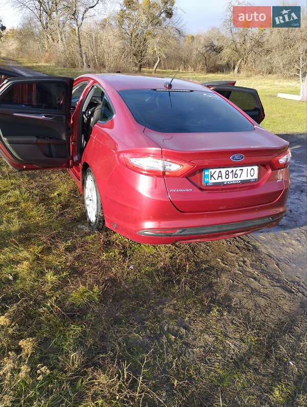 Ford Fusion 2015