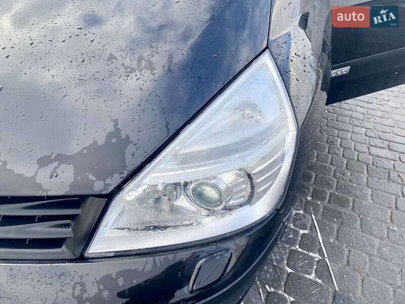 Renault Grand Espace 2011