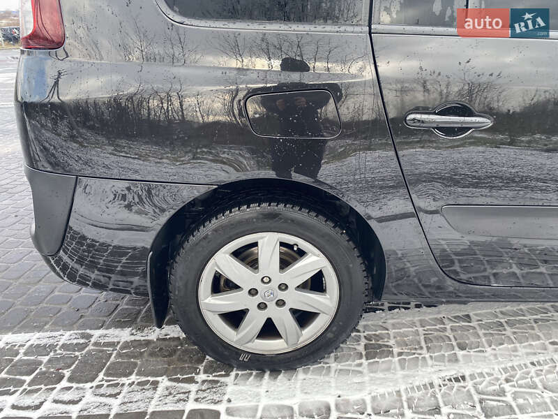 Renault Grand Espace 2011