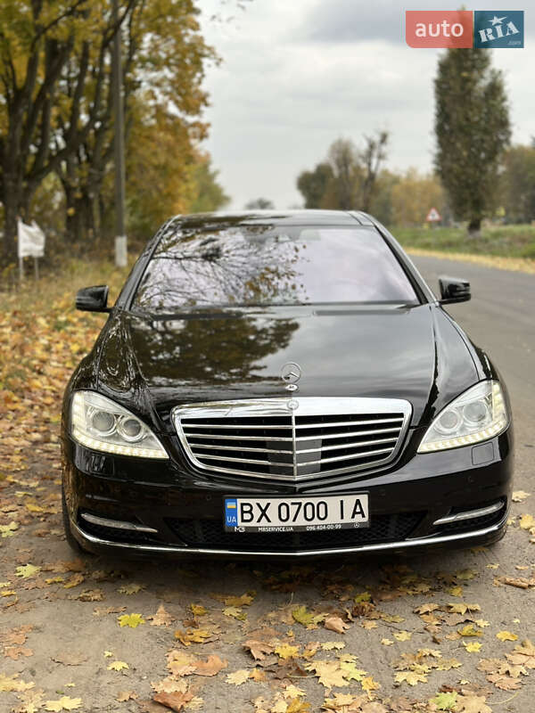 Mercedes-Benz S-Class 2013
