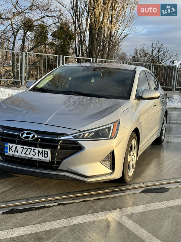 Hyundai-21