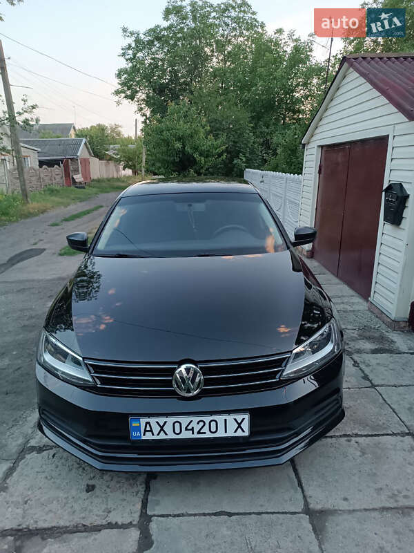 Volkswagen Jetta 2015
