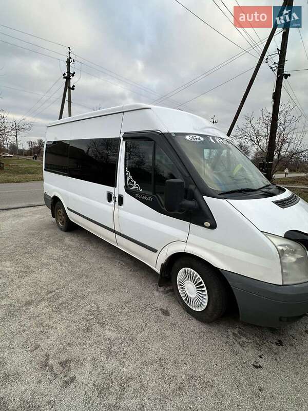 Ford Transit Custom 2011