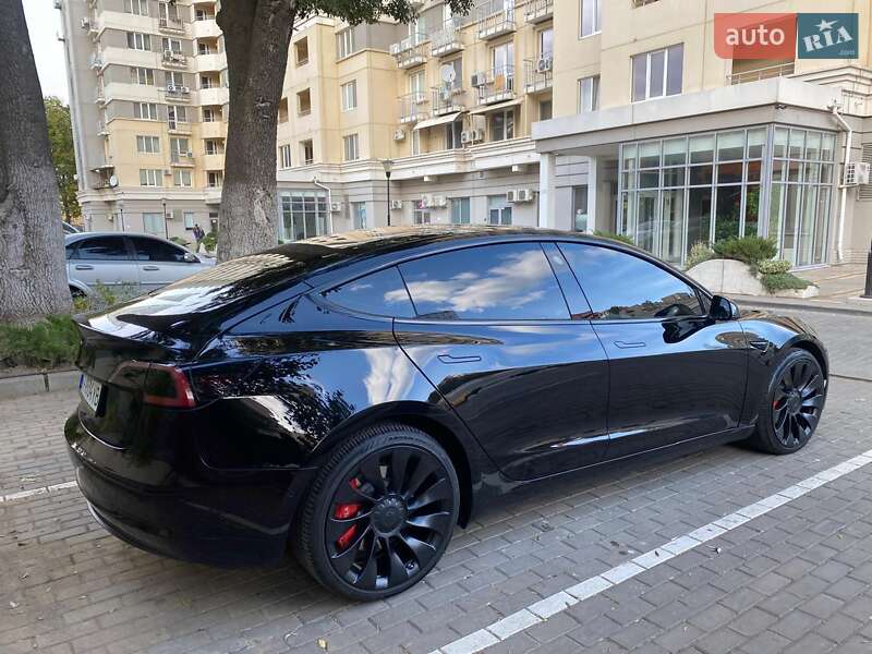 Tesla-26