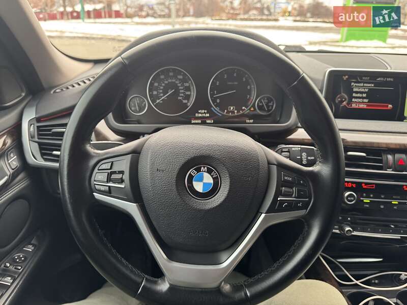 BMW X5 2016