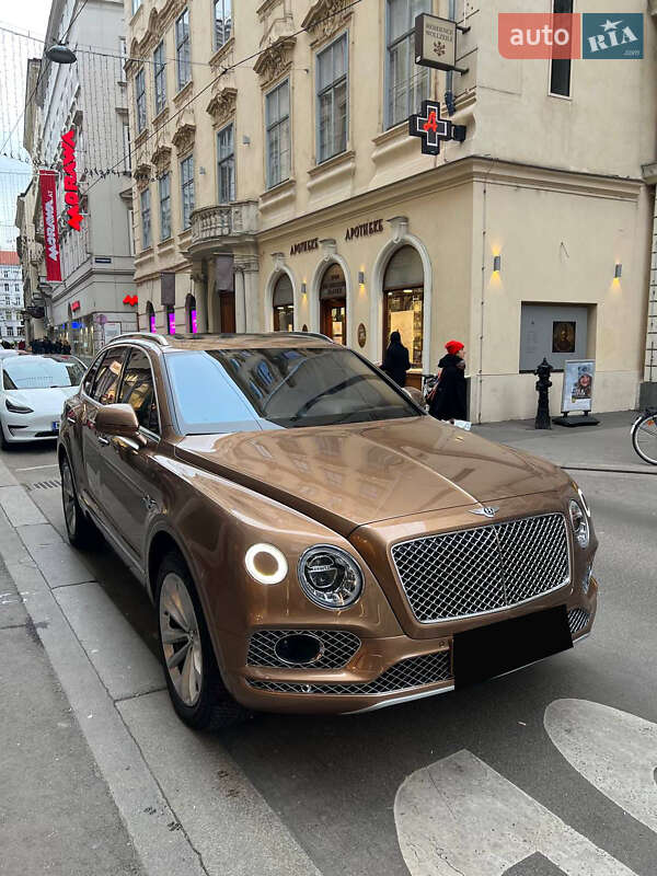 Bentley Bentayga 2016