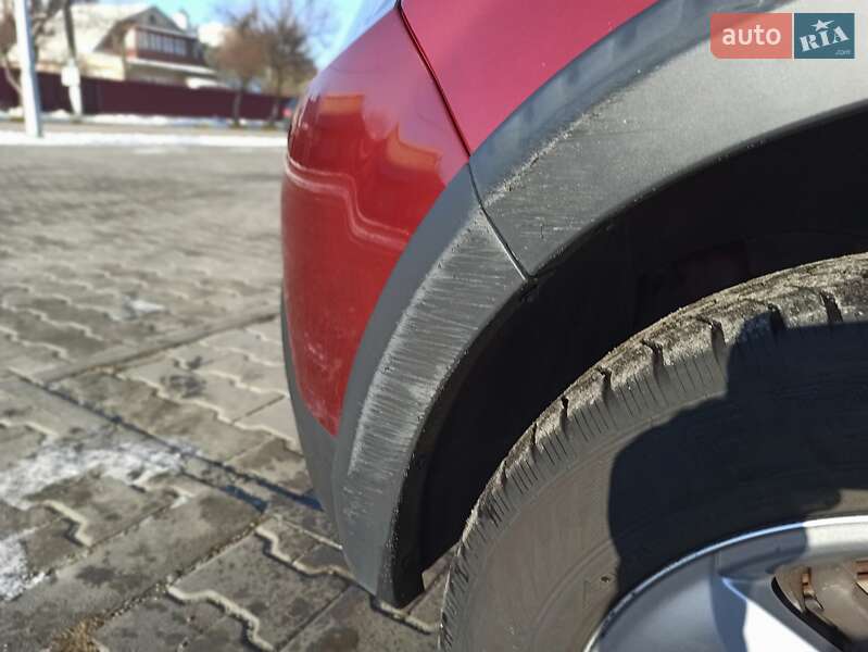 Renault Sandero 2011