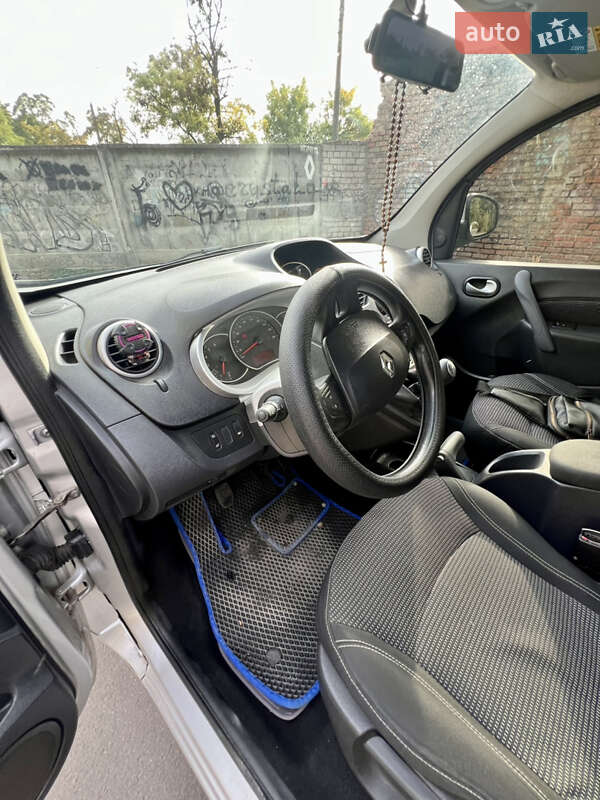 Renault Kangoo 2013