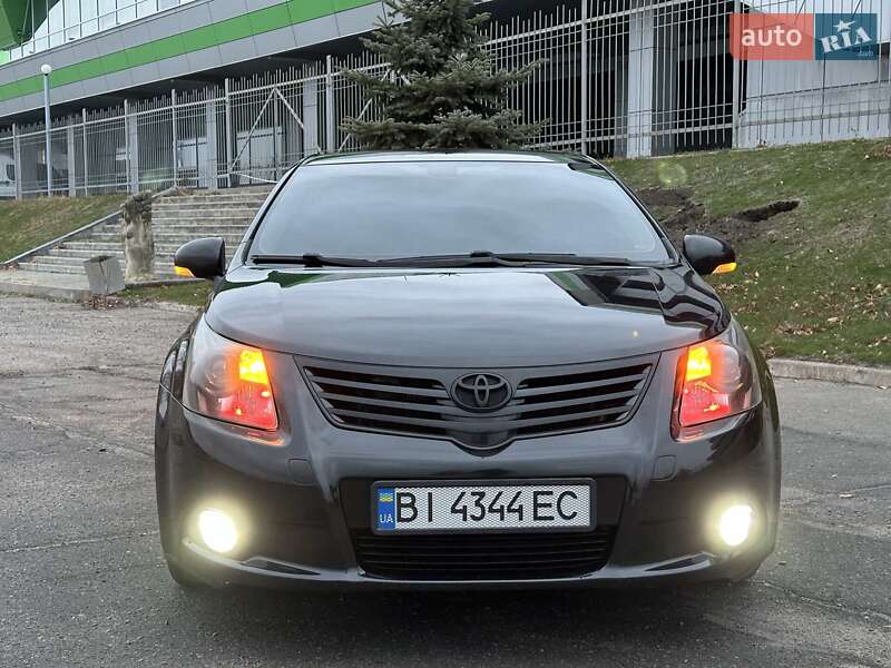 Toyota Avensis 2008