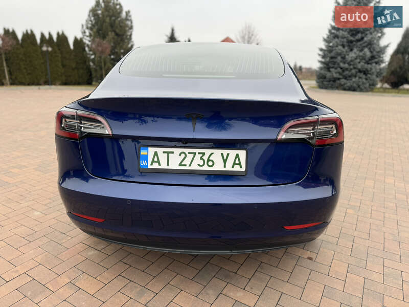 Tesla-35