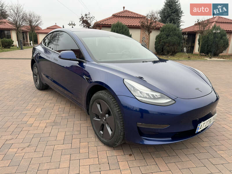 Tesla Model 3 2018