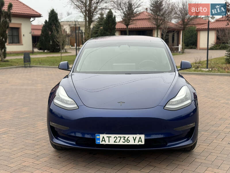 Tesla Model 3 2018