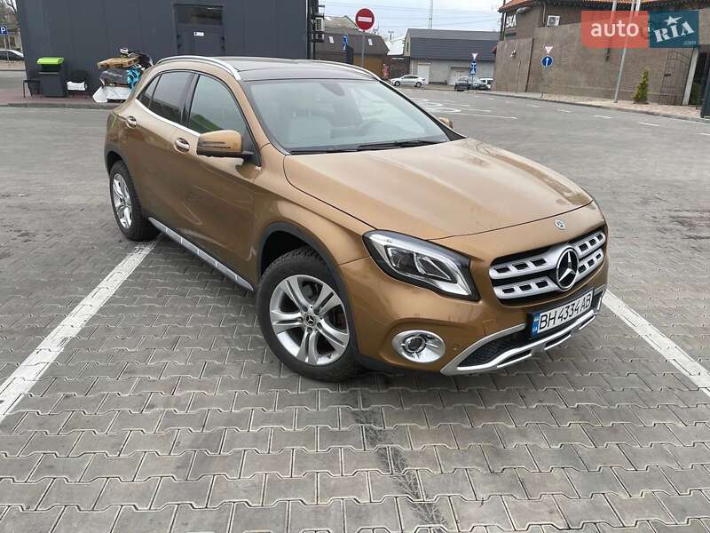 Mercedes-Benz GLA-Class 2017