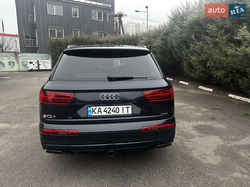 Audi Q7 2017