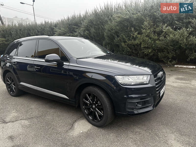 Audi Q7 2017