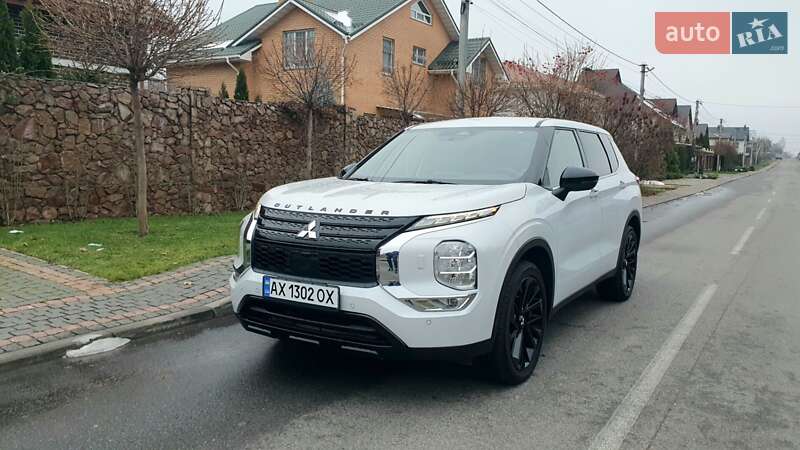 Mitsubishi-69