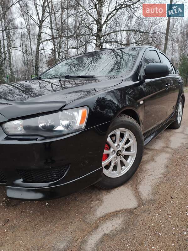 Mitsubishi Lancer 2011