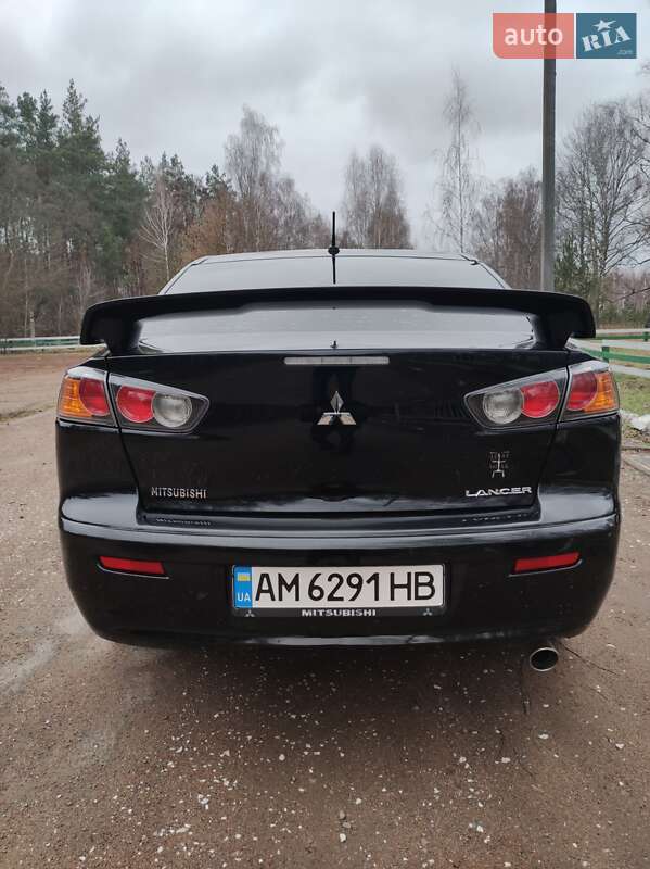 Mitsubishi Lancer 2011