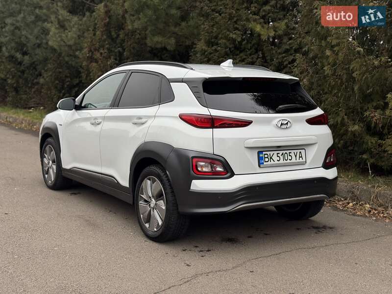 Hyundai-1