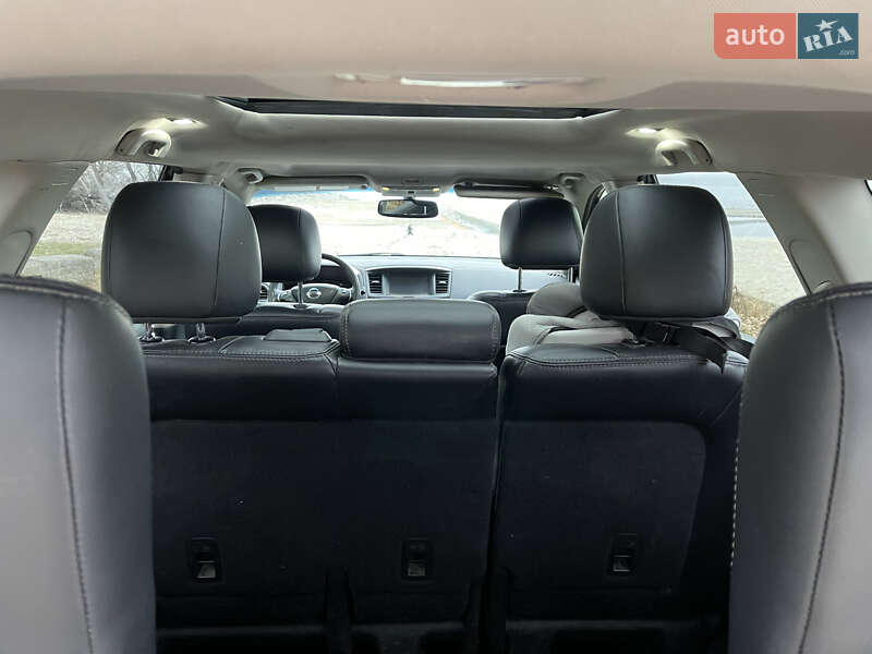 Nissan Pathfinder 2014