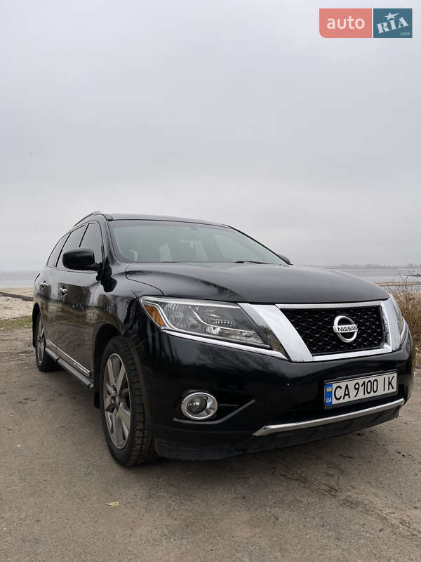 Nissan Pathfinder 2014