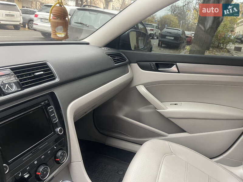 Volkswagen Passat 2014