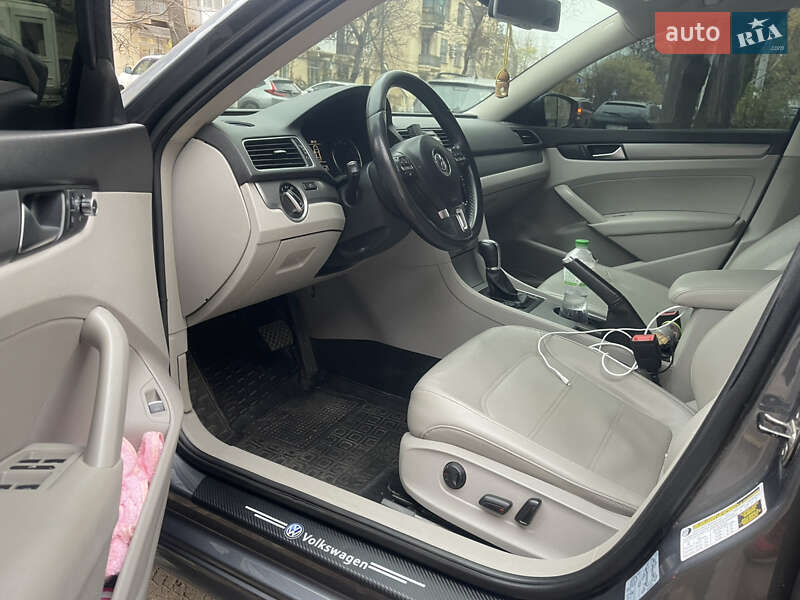 Volkswagen Passat 2014