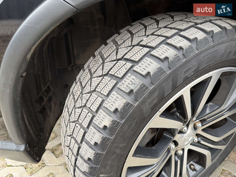 Mitsubishi Outlander 2016