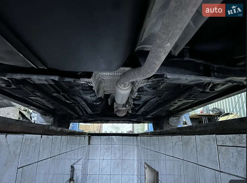 Mitsubishi Outlander 2016