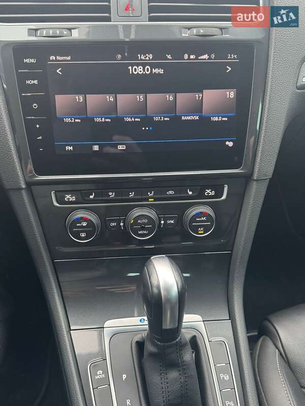 Volkswagen e-Golf 2019