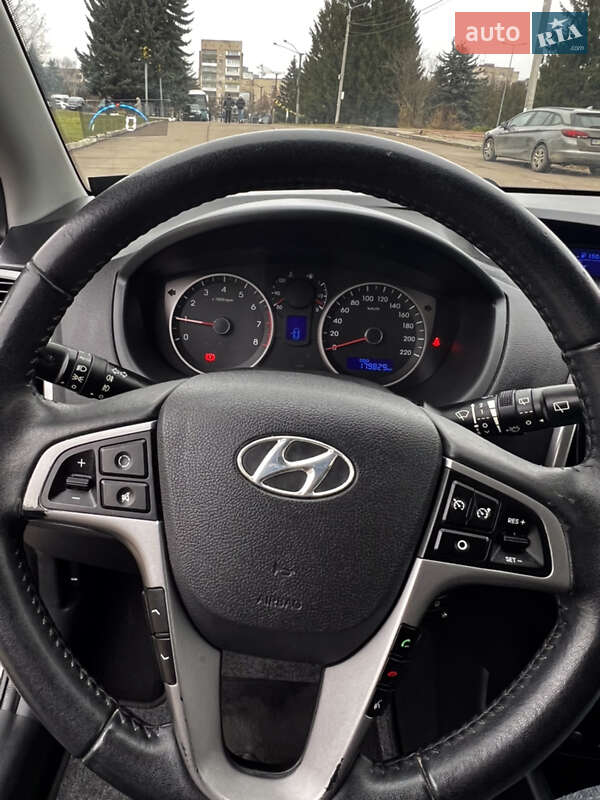 Hyundai i20 2013