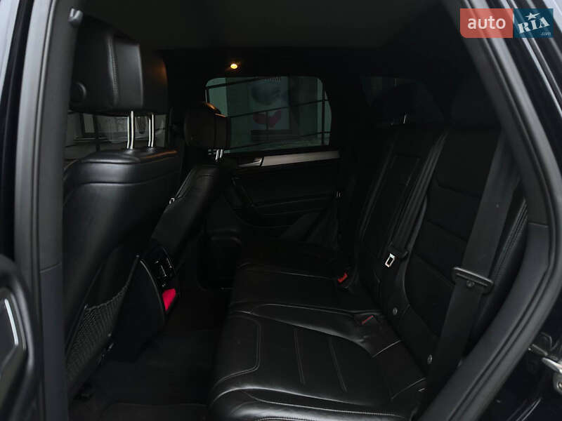 Volkswagen Touareg 2012