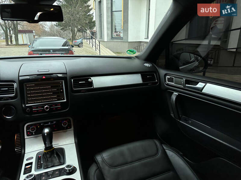 Volkswagen Touareg 2012