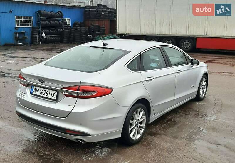 Ford Fusion 2016
