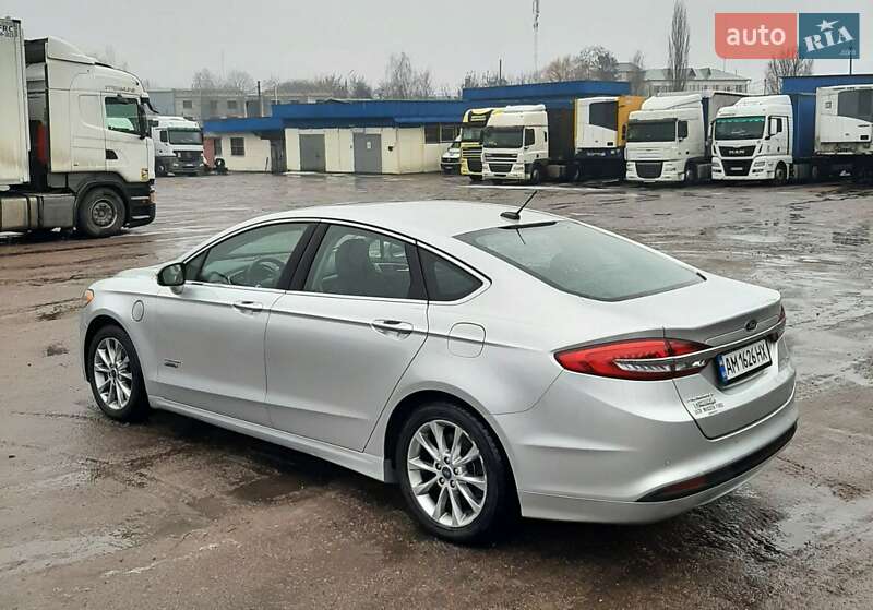 Ford Fusion 2016
