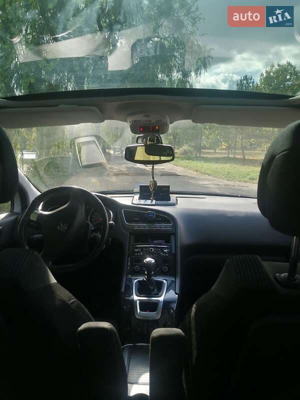 Peugeot 5008 2010